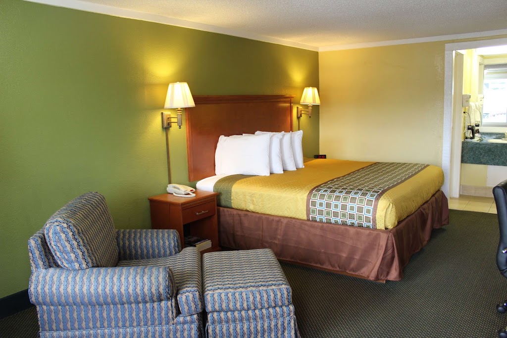 Americas Best Value Inn Conyers | 1297 Dogwood Dr SW, Conyers, GA 30012, USA | Phone: (770) 483-1332