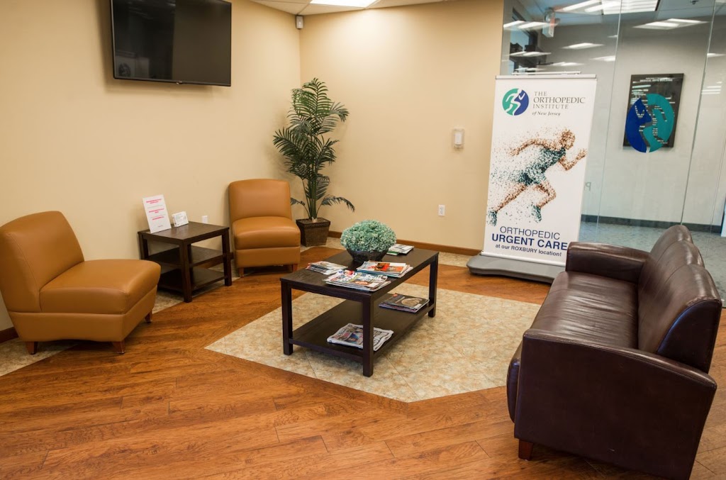 Dr. Kevin White: Orthopedic Institute of New Jersey | 108 Bilby Rd Ste 201, Hackettstown, NJ 07840, USA | Phone: (908) 684-3005