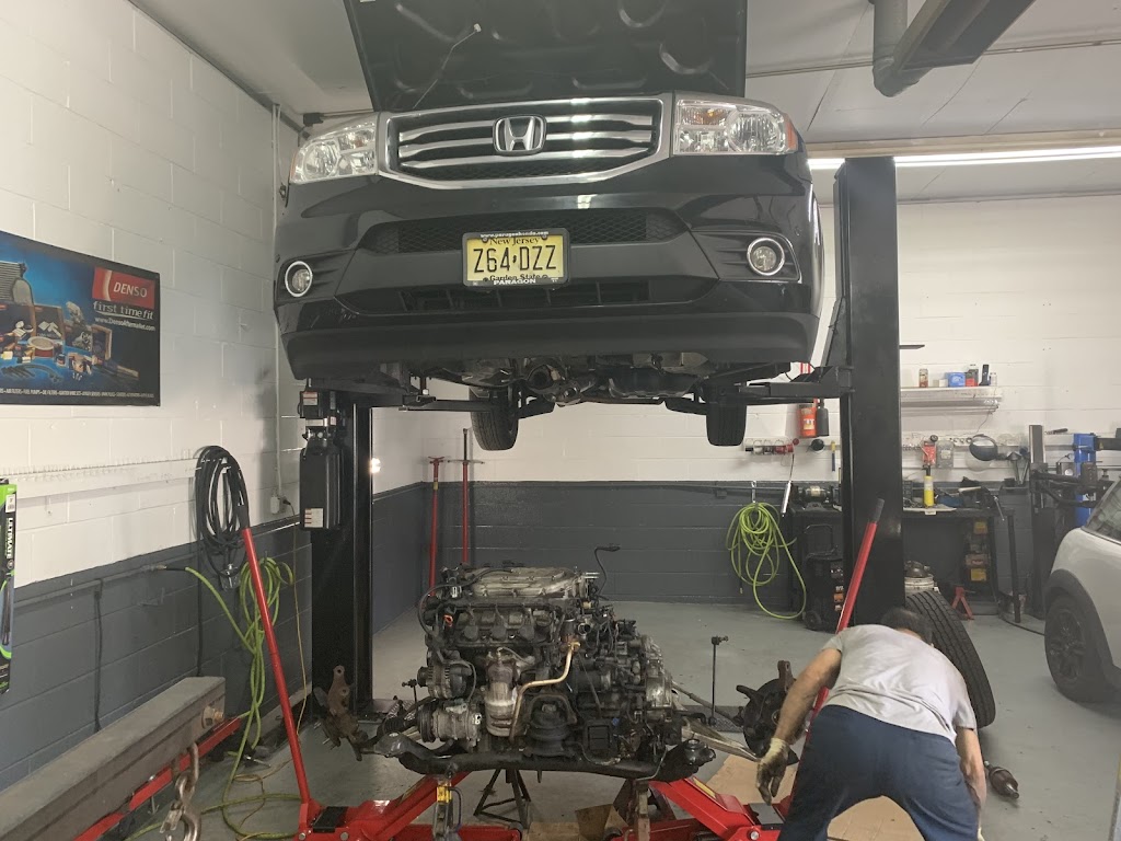 Js Family Auto Repair LLC | 307 W Forest Ave Rear building, Englewood, NJ 07631, USA | Phone: (201) 408-0042