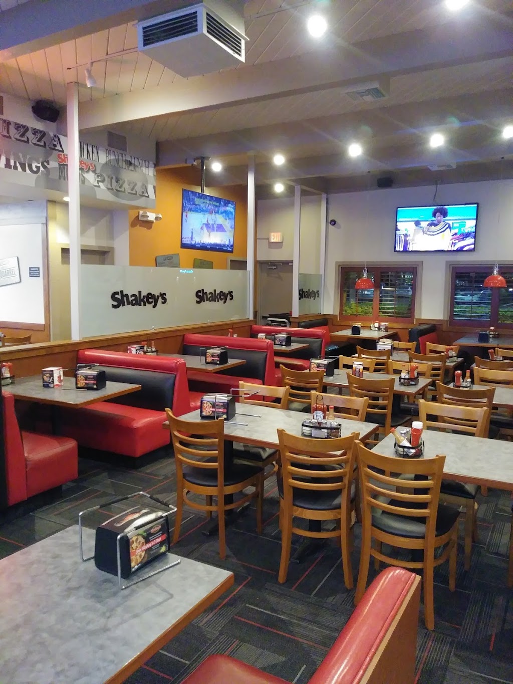 Shakeys Pizza Parlor | 5604 Sepulveda Blvd, Culver City, CA 90230 | Phone: (310) 390-3315