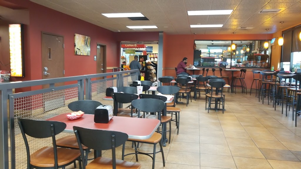 Jack in the Box | 3500 E Philadelphia St, Ontario, CA 91761, USA | Phone: (909) 923-5966