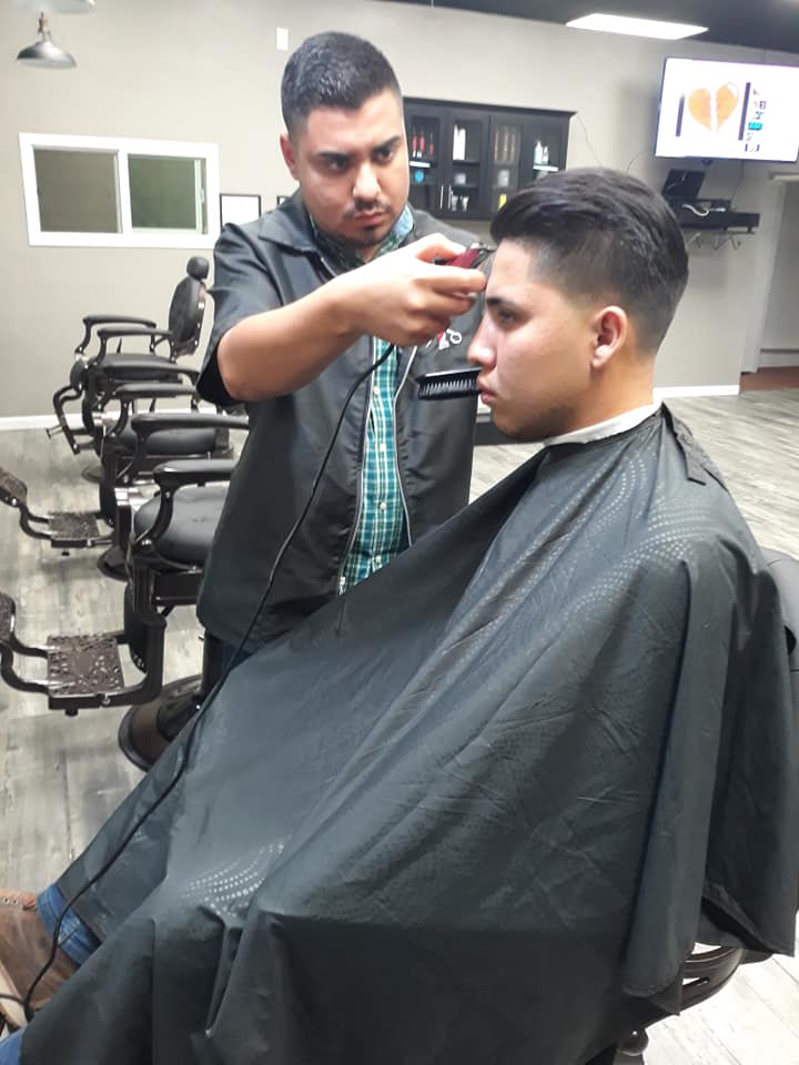 Elegancia Barbershop | 3087 W Pico Blvd #6, Los Angeles, CA 90006, USA | Phone: (323) 998-0159