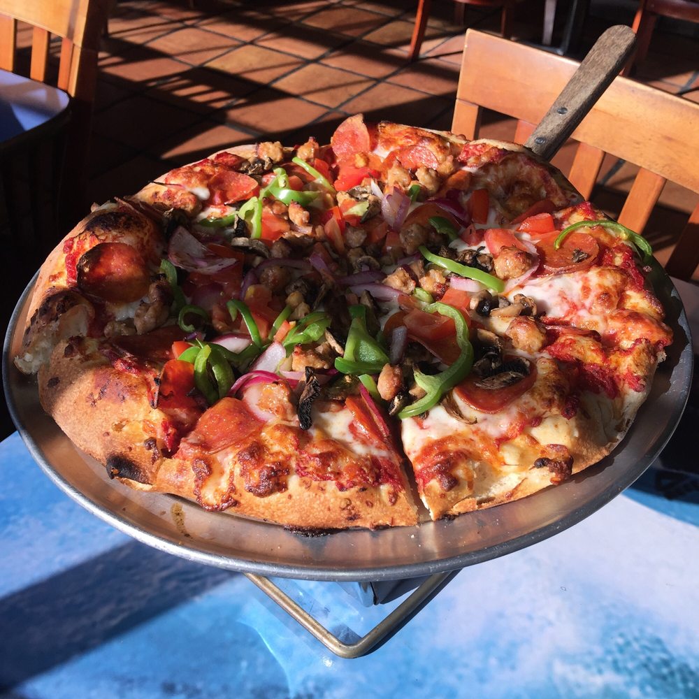 Stuft Pizza | 91 Via Pico Plaza, San Clemente, CA 92672, USA | Phone: (949) 498-5822