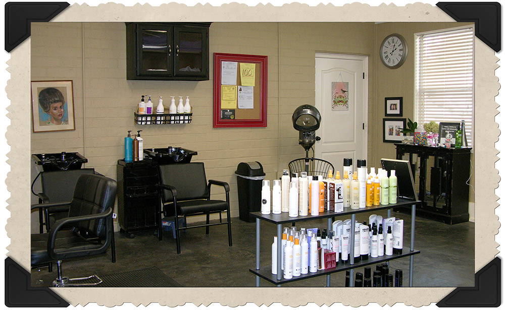 Justines at the Hollymount | 104 Kay Ave, Trussville, AL 35173, USA | Phone: (205) 249-5466