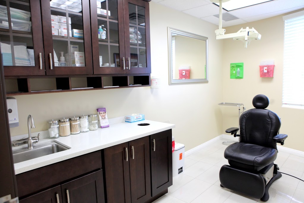 Foothill Dermatology Medical Center | 2301 E Foothill Blvd Suite 100, Glendora, CA 91740, USA | Phone: (626) 210-3928