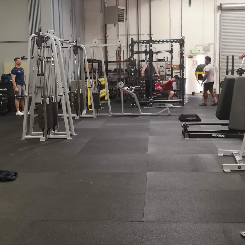 Super Training Gym (Store) | 855 Riverside Pkwy #10, West Sacramento, CA 95605, USA | Phone: (916) 304-1790