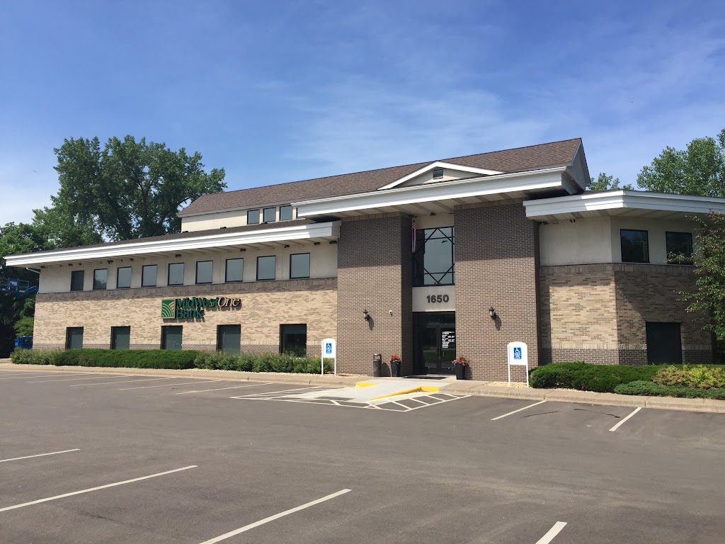 MidWestOne Bank | 1650 Lake St S, Forest Lake, MN 55025, USA | Phone: (651) 464-2880