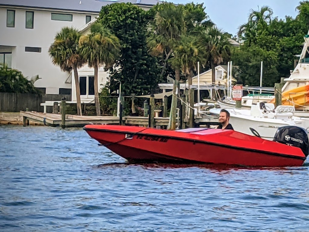 Tampa Speed Boat Adventures | 1901 Pass a Grille Way, St Pete Beach, FL 33706, USA | Phone: (727) 744-3218