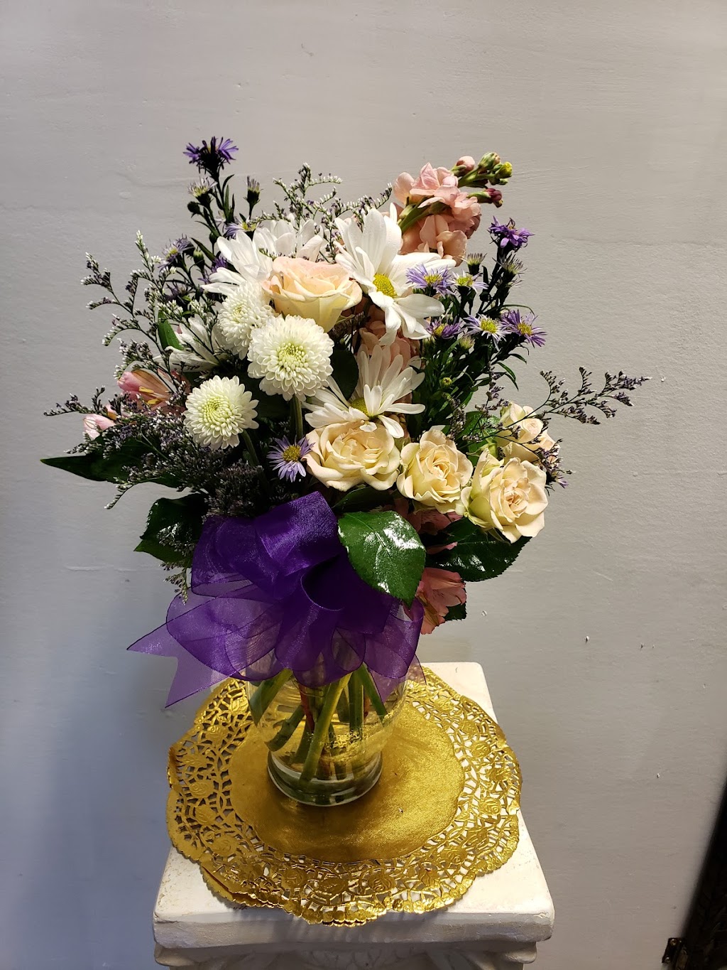 Belinda Florist | 3240 Tidewater Dr, Norfolk, VA 23509, USA | Phone: (757) 724-2199