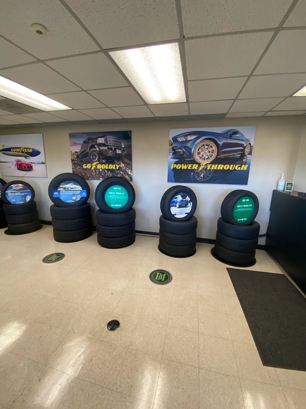 Just Tires | 185 Washburn Cir, Corona, CA 92882, USA | Phone: (951) 371-1280