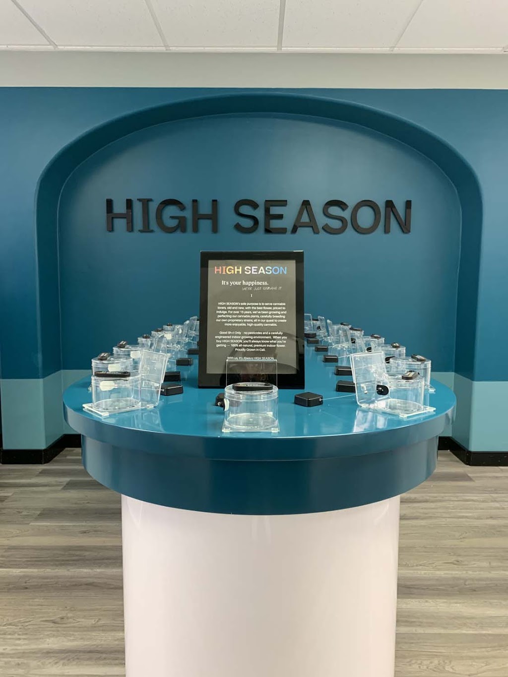 High Season Dispensary | 1133 Harley Knox Blvd, Perris, CA 92571, USA | Phone: (951) 623-3486