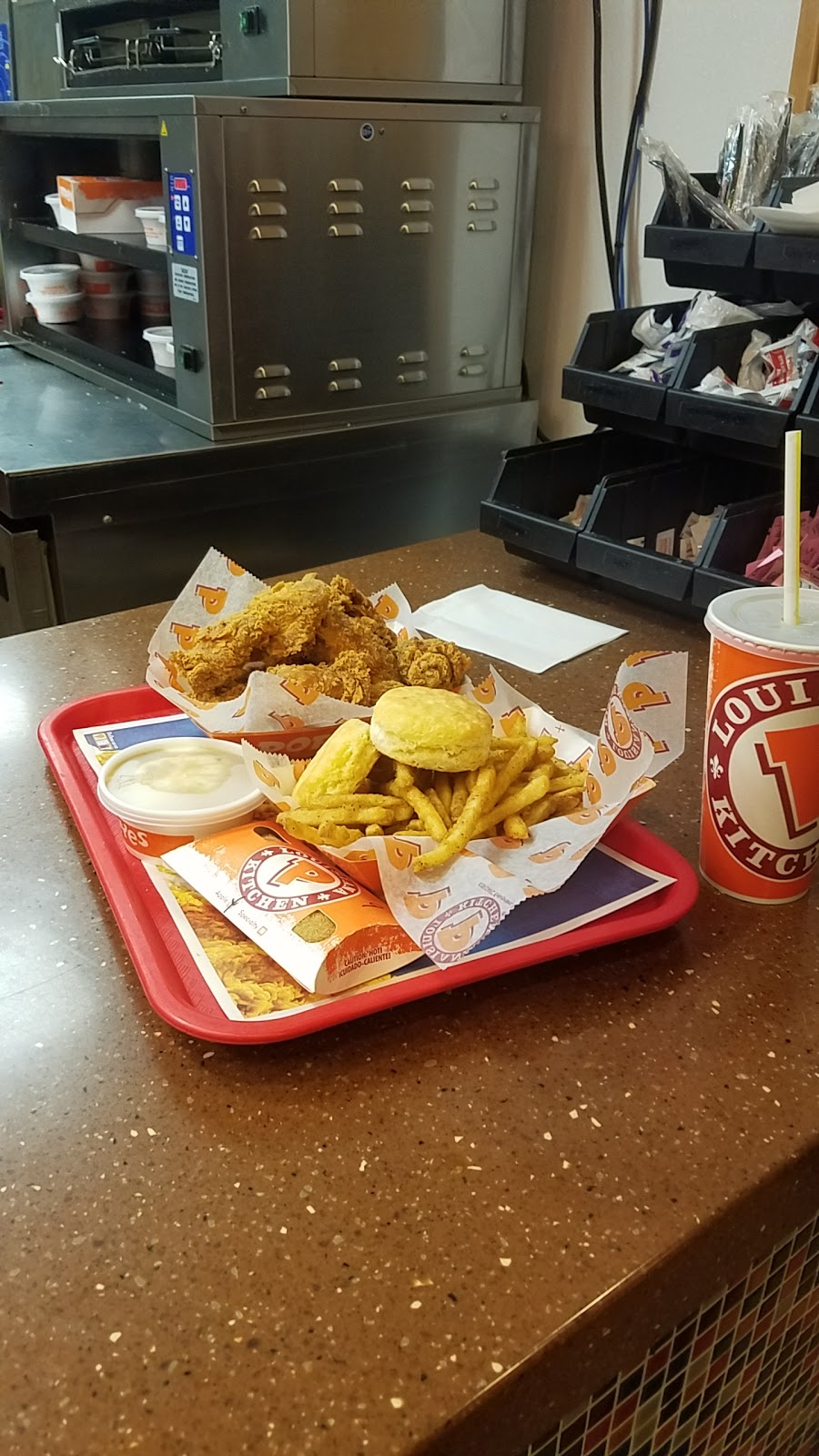 Popeyes Louisiana Kitchen | 940 US-42, London, OH 43140, USA | Phone: (740) 852-3810