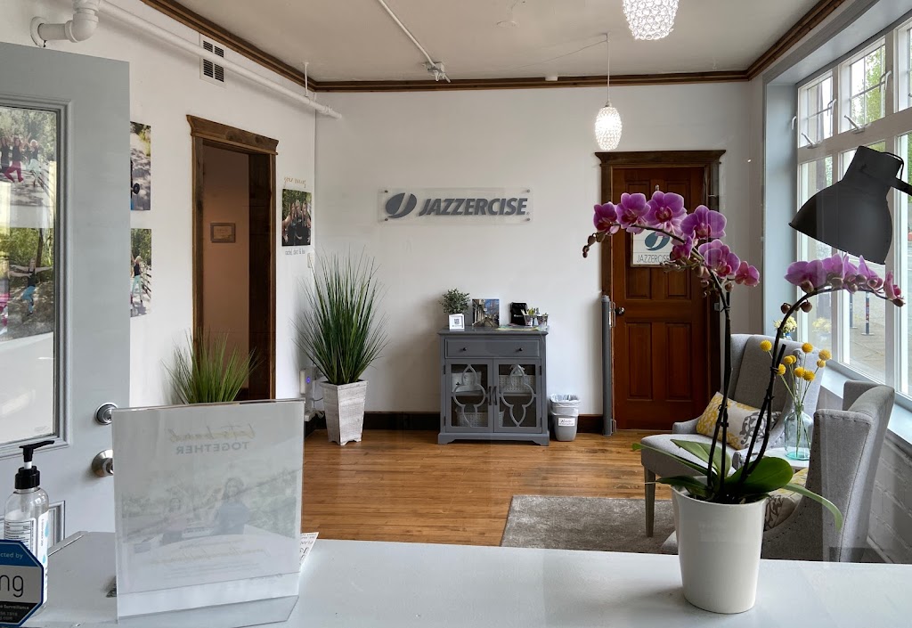 Jazzercise Portland Fitness Center | 1847 E Burnside St, Portland, OR 97214, USA | Phone: (503) 850-0762