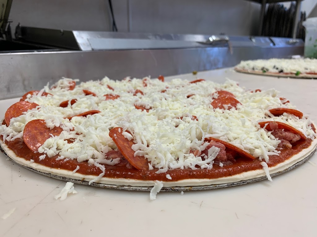 Pizza Man | 10559 University Ave NE, Blaine, MN 55434, USA | Phone: (763) 432-0748