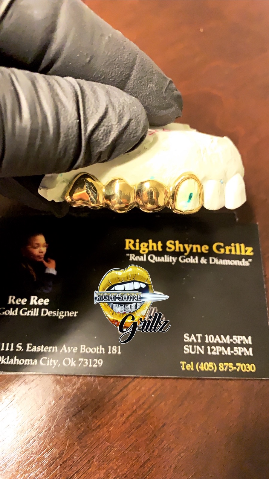 Right Shyne Grillz | 5505 Main St #103, Del City, OK 73115, USA | Phone: (405) 875-7030