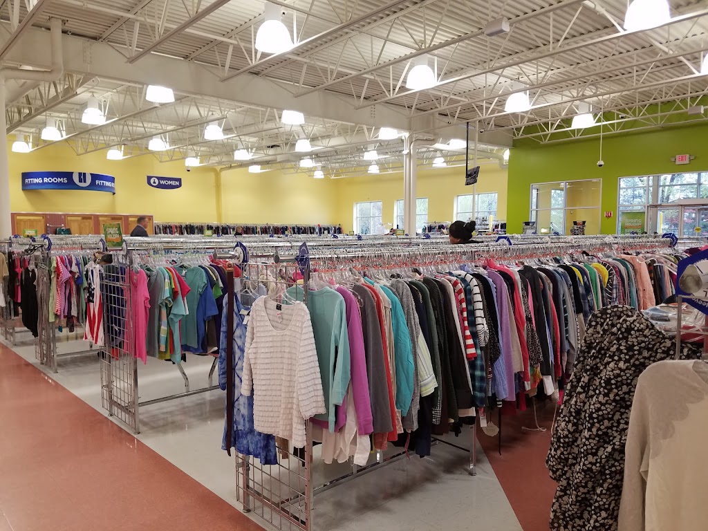 Goodwill - Chanhassen | 80 W 78th St, Chanhassen, MN 55317, USA | Phone: (952) 934-1354