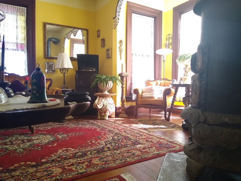 Olde Glencove Hotel | 9418 Glencove Rd NW, Gig Harbor, WA 98329, USA | Phone: (253) 884-2835