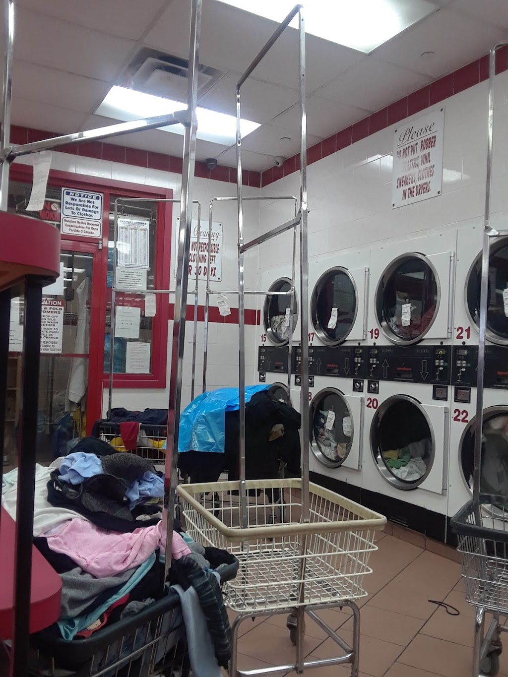 Farmers Laundromat & Dry | 13633 Farmers Blvd, Rochdale, NY 11434, USA | Phone: (718) 525-6881