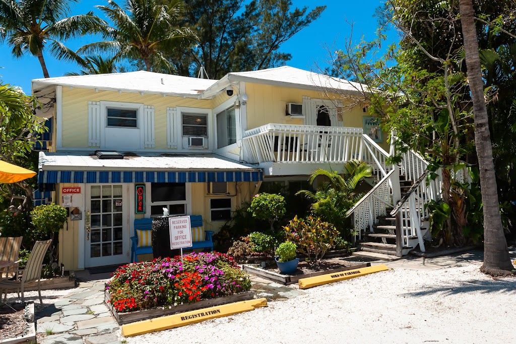 Cedar Cove Resort & Cottages | 2710 Gulf Dr N, Holmes Beach, FL 34217, USA | Phone: (800) 206-6293