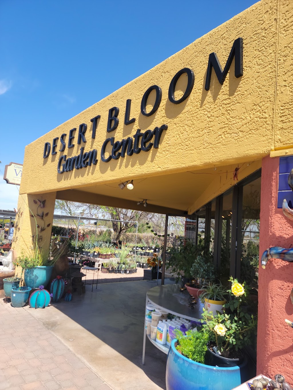 Desert Bloom Garden Center | 69 W Esperanza Blvd, Green Valley, AZ 85614, USA | Phone: (520) 490-5548