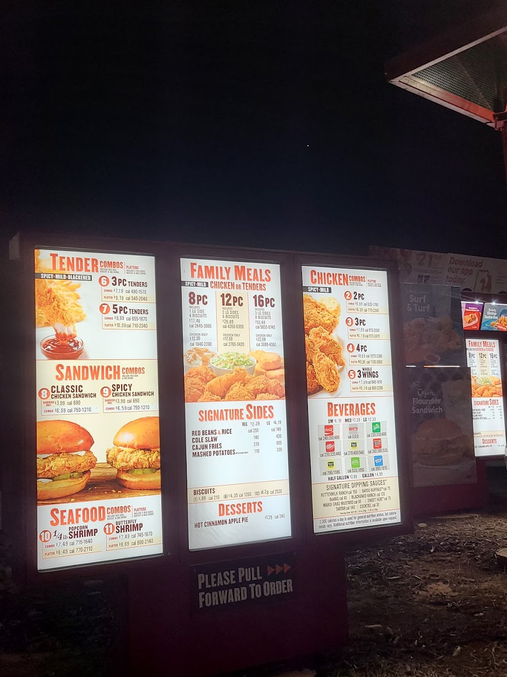 Popeyes Louisiana Kitchen | 135 W Arrowood Rd, Charlotte, NC 28273, USA | Phone: (980) 265-1548