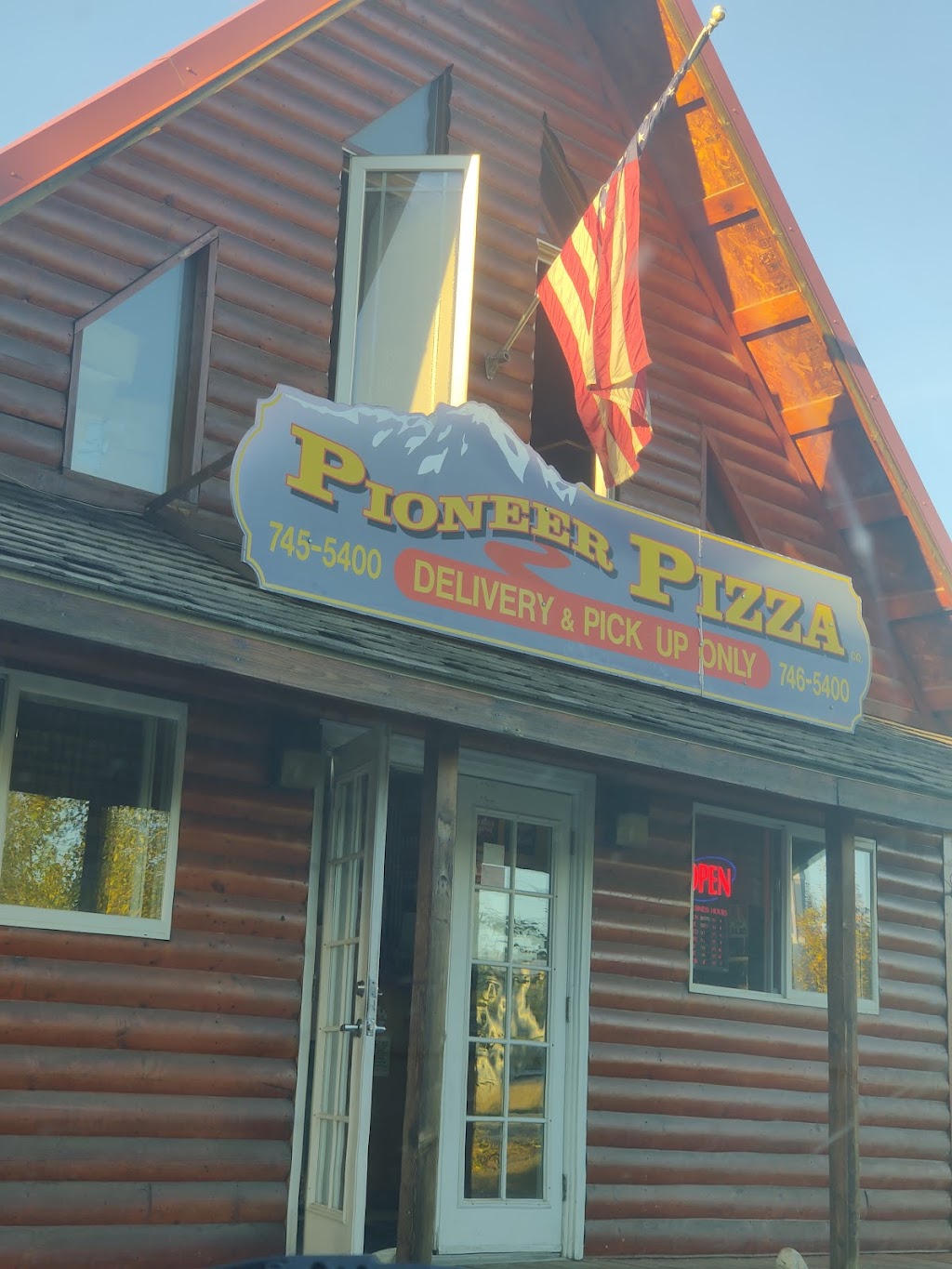 Pioneer Pizza | Mile 3.2 E Palmer-Wasilla Hwy, Palmer, AK 99645, USA | Phone: (907) 745-5400