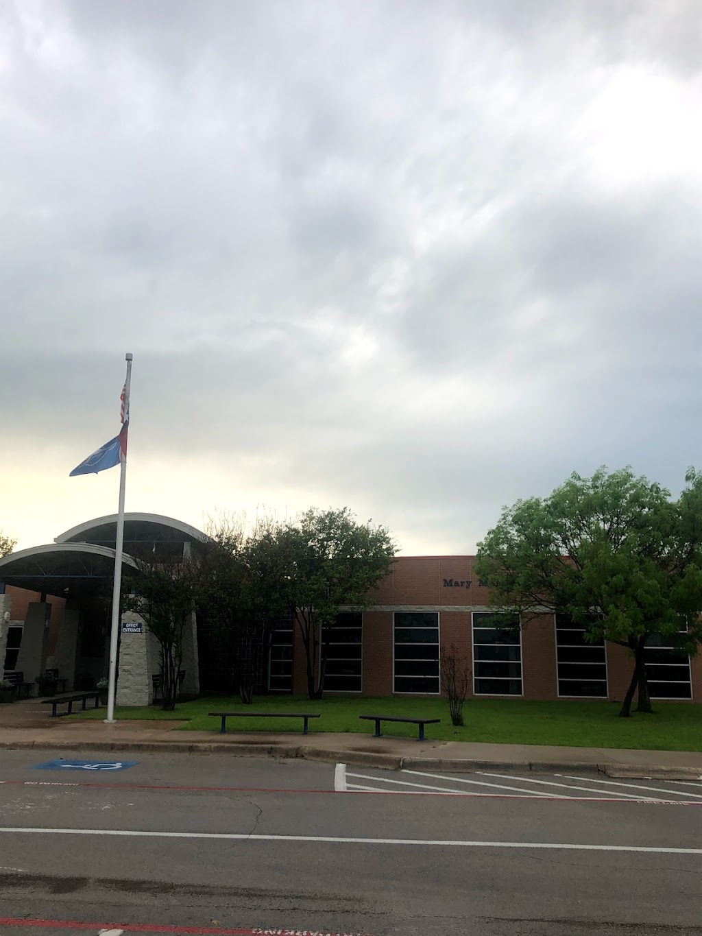 Mary Martin Elementary | 719 N Oakridge Dr, Weatherford, TX 76087, USA | Phone: (817) 598-2910