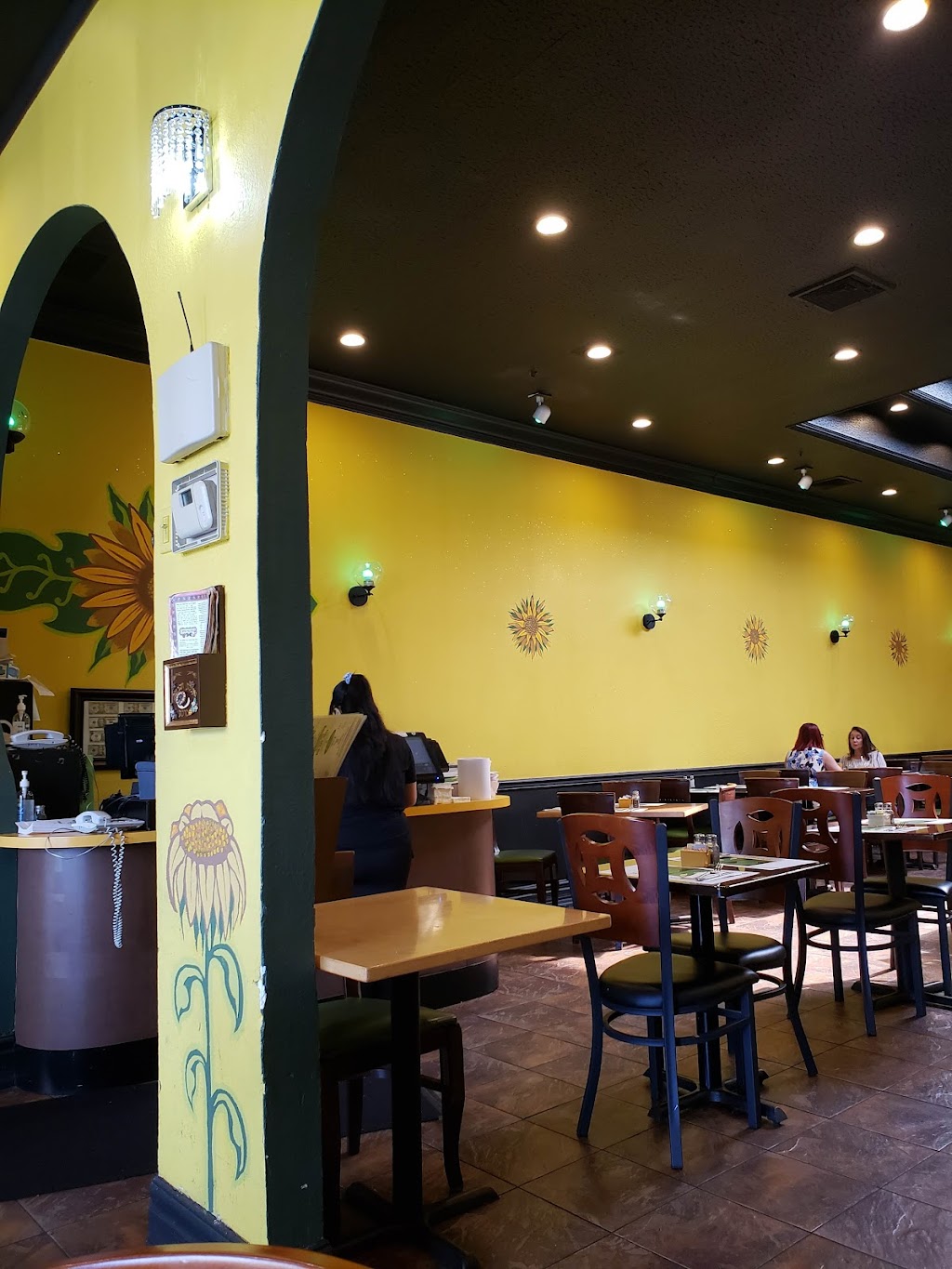 Sunflower Cafe- Lawrence | 357 Central Ave, Lawrence, NY 11559, USA | Phone: (516) 569-4522