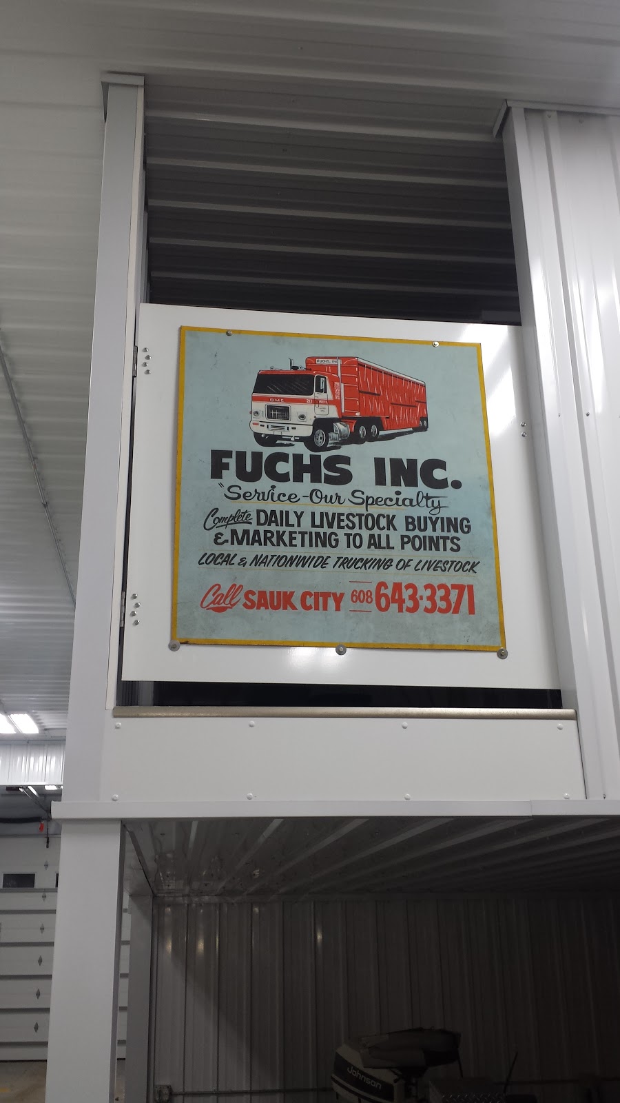 Fuchs Trucking | 7257 WI-78 Trunk, Sauk City, WI 53583, USA | Phone: (608) 643-3371
