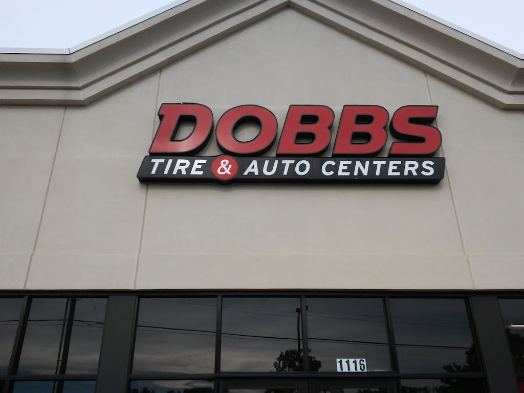 Dobbs Tire & Auto Centers Tree Top | 1116 Sulphur Spring Rd, Ballwin, MO 63021, USA | Phone: (636) 256-8690
