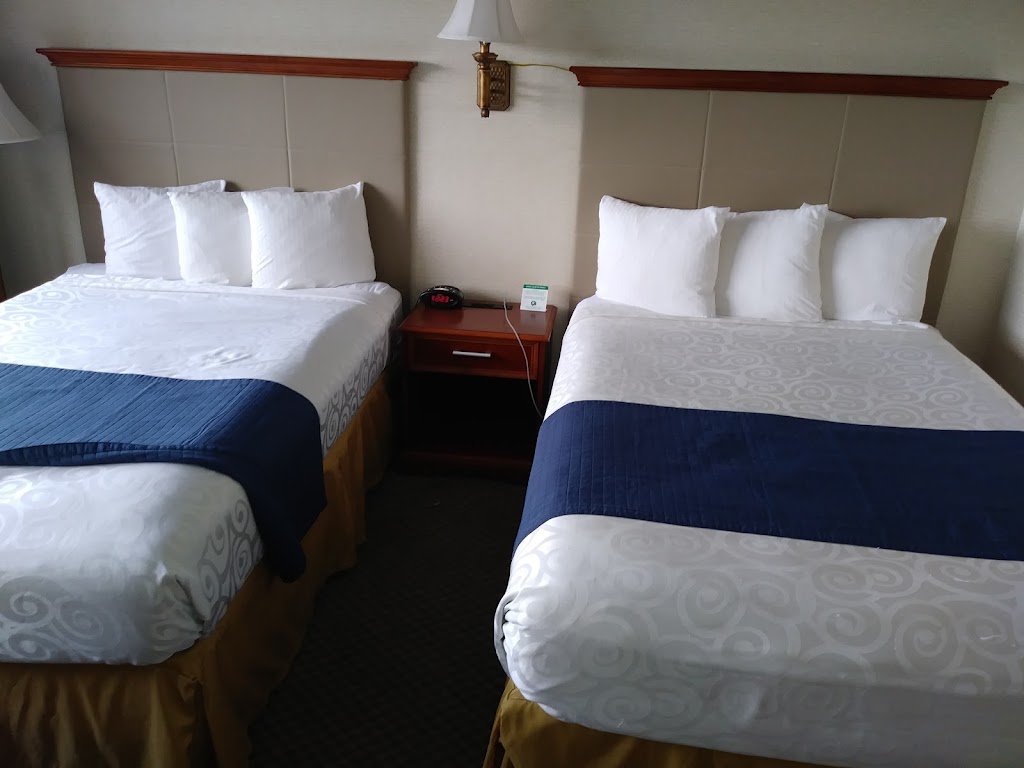 Comfort Inn & Suites Downtown Tacoma | 2611 East E Street, Tacoma, WA 98421, USA | Phone: (253) 272-7737