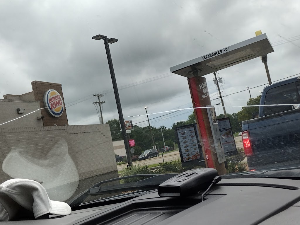 Burger King | 31706 LA-16, Denham Springs, LA 70726, USA | Phone: (225) 283-8314