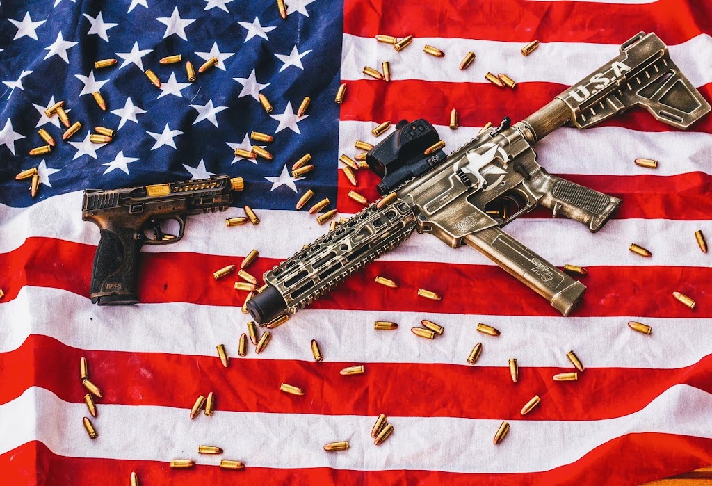 Dees Guns | 5625 E 32nd Ave, Apache Junction, AZ 85119, USA | Phone: (480) 845-1616