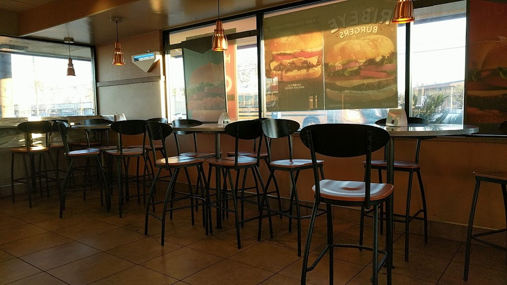 Jack in the Box | 10205 Rosecrans Ave, Bellflower, CA 90706, USA | Phone: (562) 866-1636