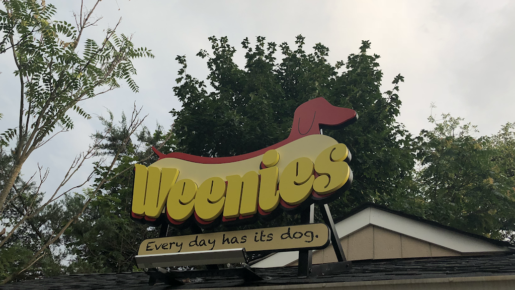 Weenies | 145 Main St, Madison, NJ 07940, USA | Phone: (973) 845-2564