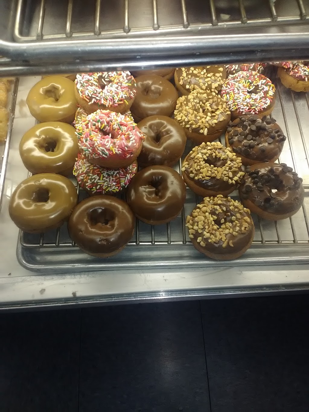 Honey Donuts | 8151 Watt Ave, Antelope, CA 95843, USA | Phone: (916) 348-7498