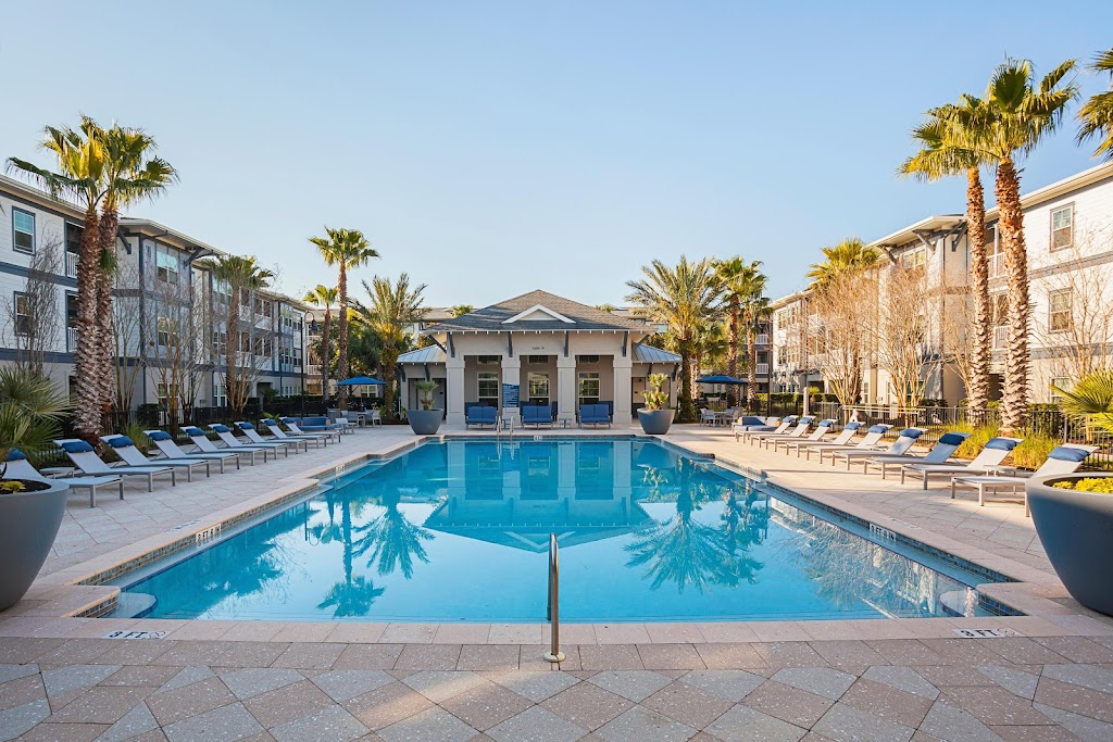 The Beach House Apartments | 1300 Shetter Ave, Jacksonville Beach, FL 32250 | Phone: (904) 877-8089