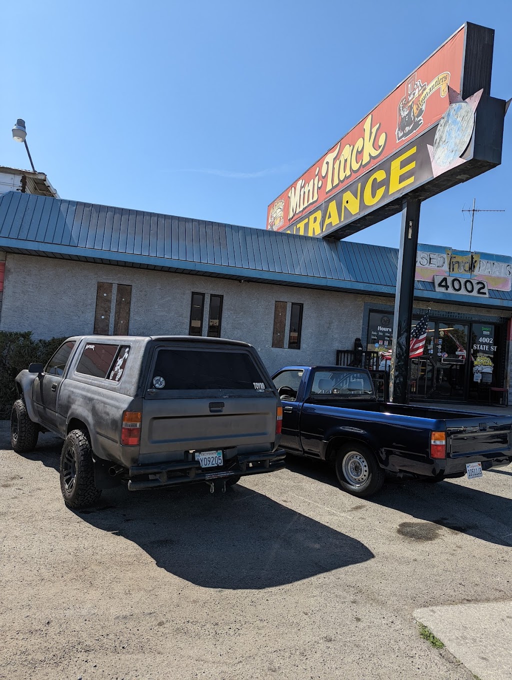 California Mini Truck Dismantlers | 4002 State St, Montclair, CA 91763, USA | Phone: (909) 622-1381
