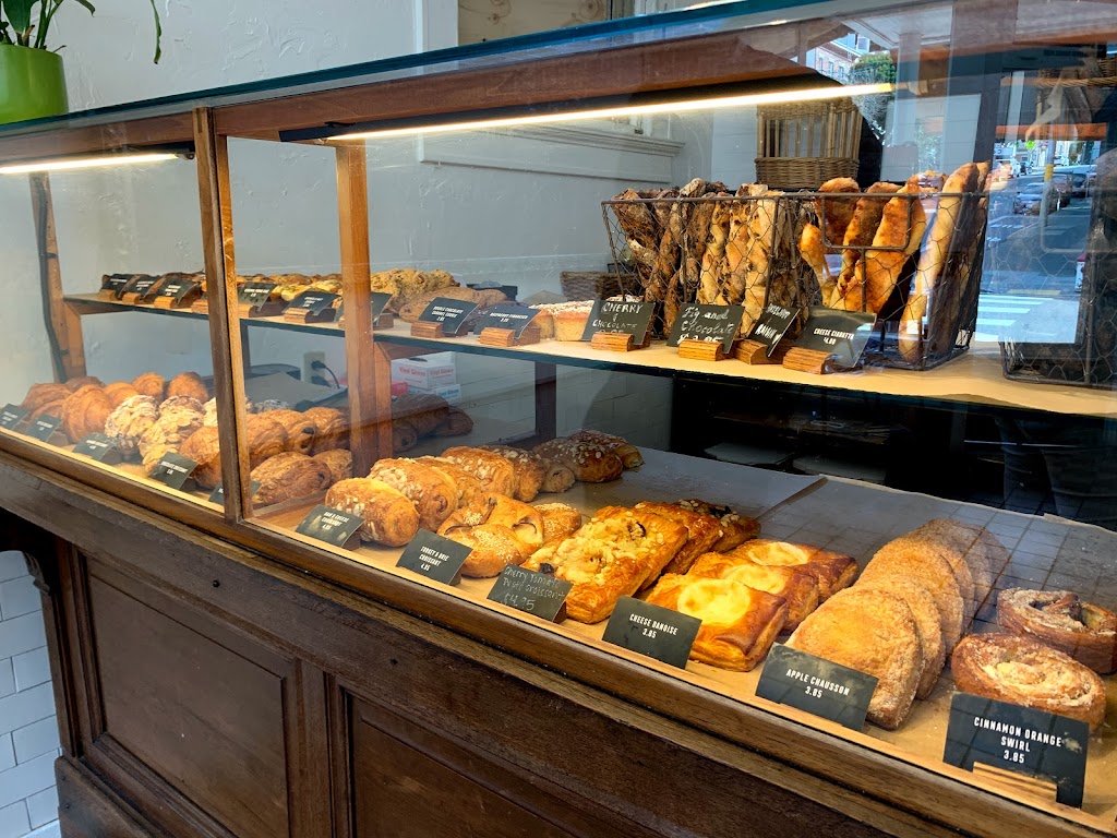 La Boulangerie de San Francisco, Cole | 1000 Cole St, San Francisco, CA 94117, USA | Phone: (415) 592-8549