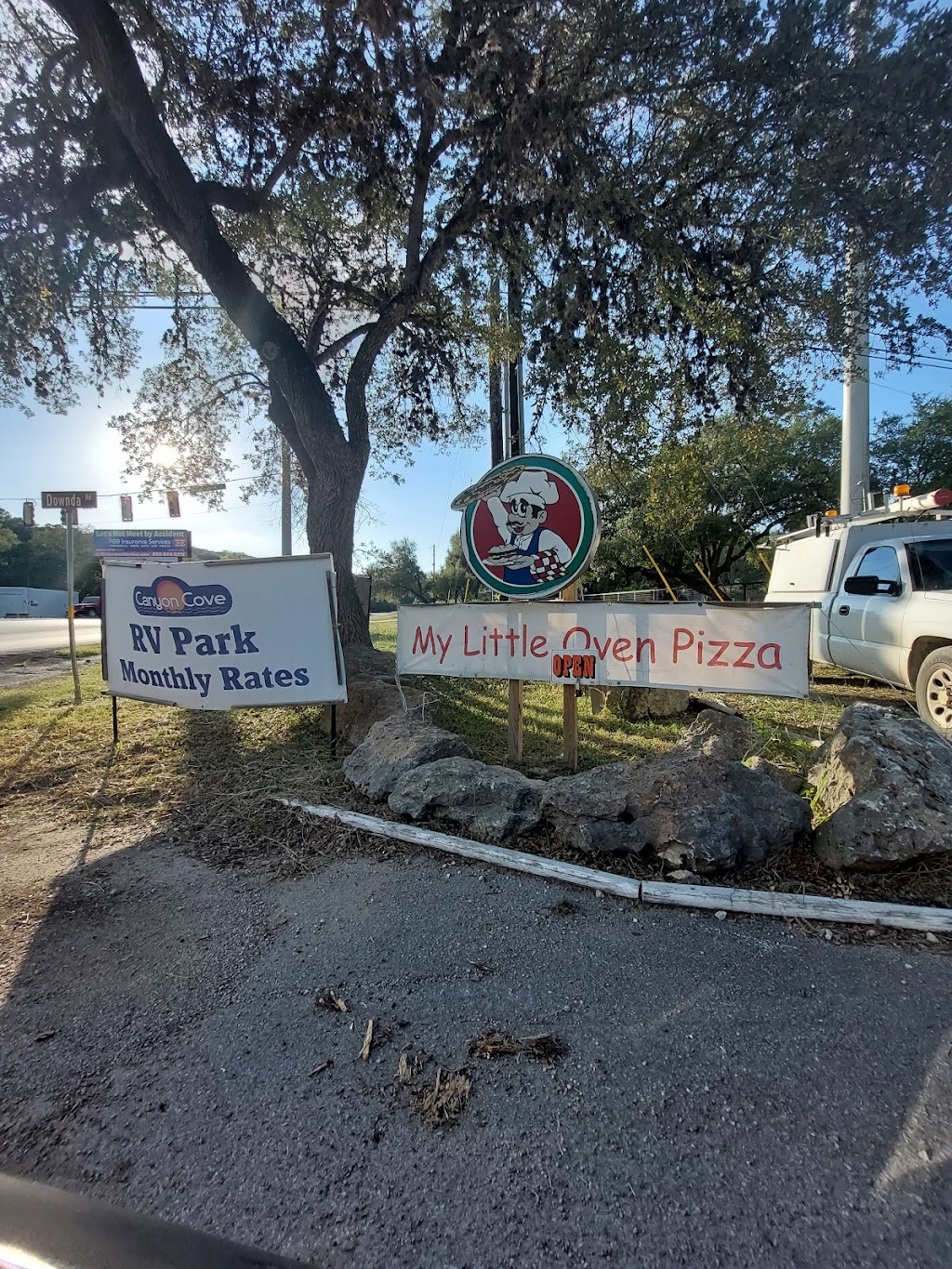 My Little Oven Pizza | 14490 FM306, Canyon Lake, TX 78133, USA | Phone: (210) 710-2830