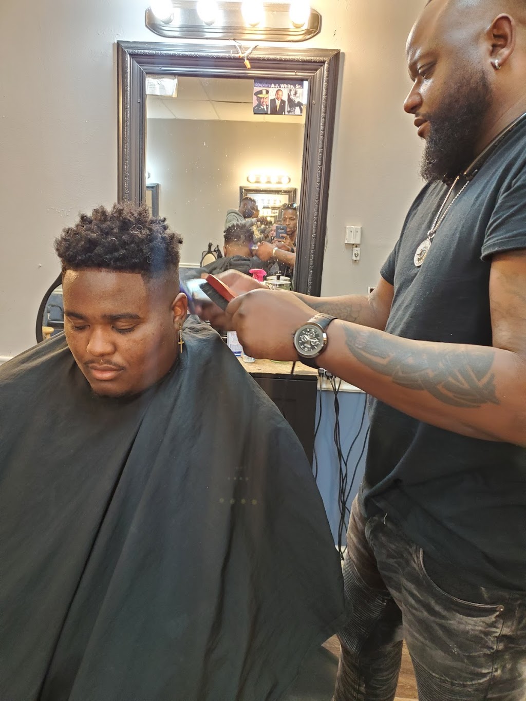 Finest Cuts | 2100 Roswell Rd, Marietta, GA 30062, USA | Phone: (404) 246-2081