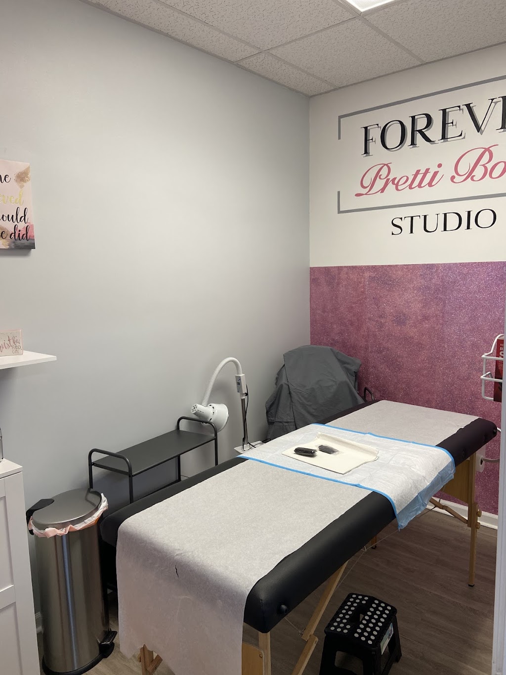 Forever Pretti Body Studio | 209 Meacham Rd, Schaumburg, IL 60193, USA | Phone: (224) 520-8217