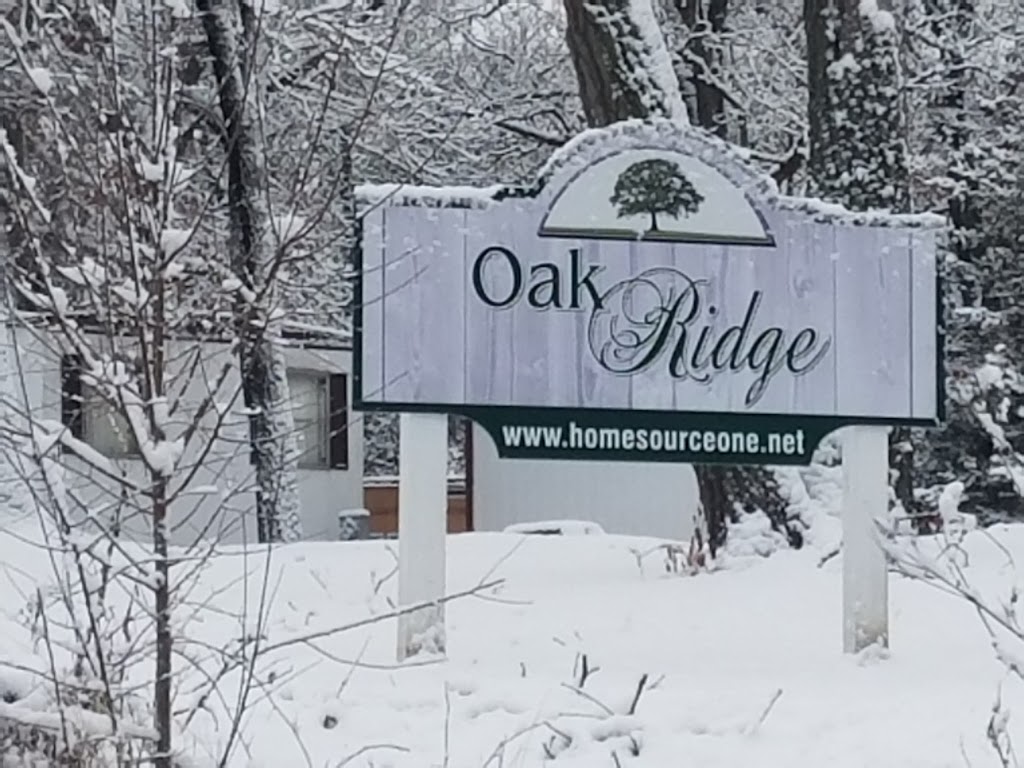 Oak Ridge Mobile Community | 8813, N3525 Trieloff Rd, Fort Atkinson, WI 53538, USA | Phone: (920) 563-8555