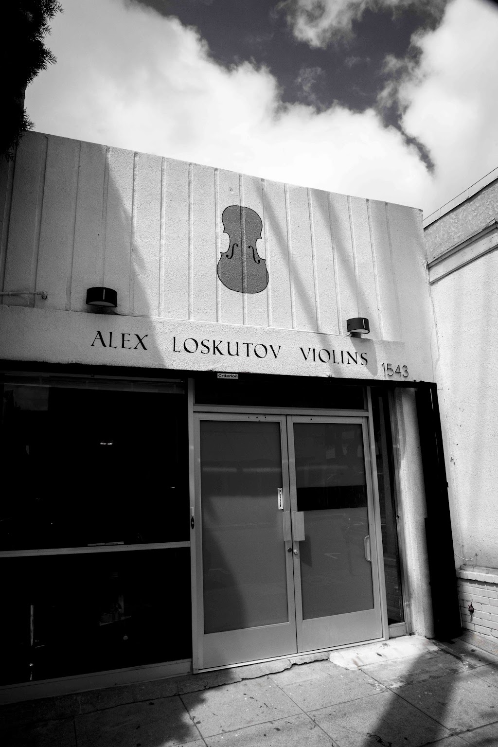 Alex Loskutov Violins | 833 Moraga Dr, Los Angeles, CA 90049, USA | Phone: (310) 570-3961