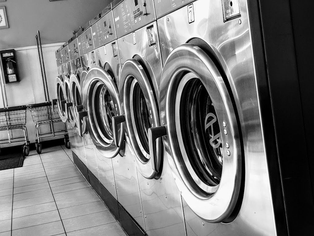 Sudz Laundry House - Pico Rivera | 8739 Whittier Blvd, Pico Rivera, CA 90660, USA | Phone: (562) 821-5103