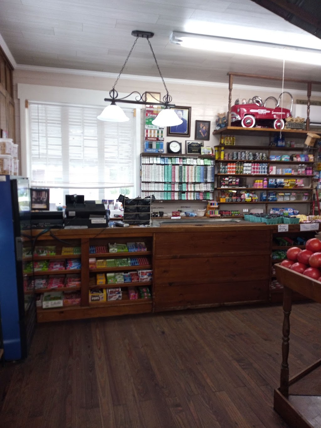 Laydens Country Store | 1478 Belvidere Rd, Belvidere, NC 27919, USA | Phone: (252) 297-2875
