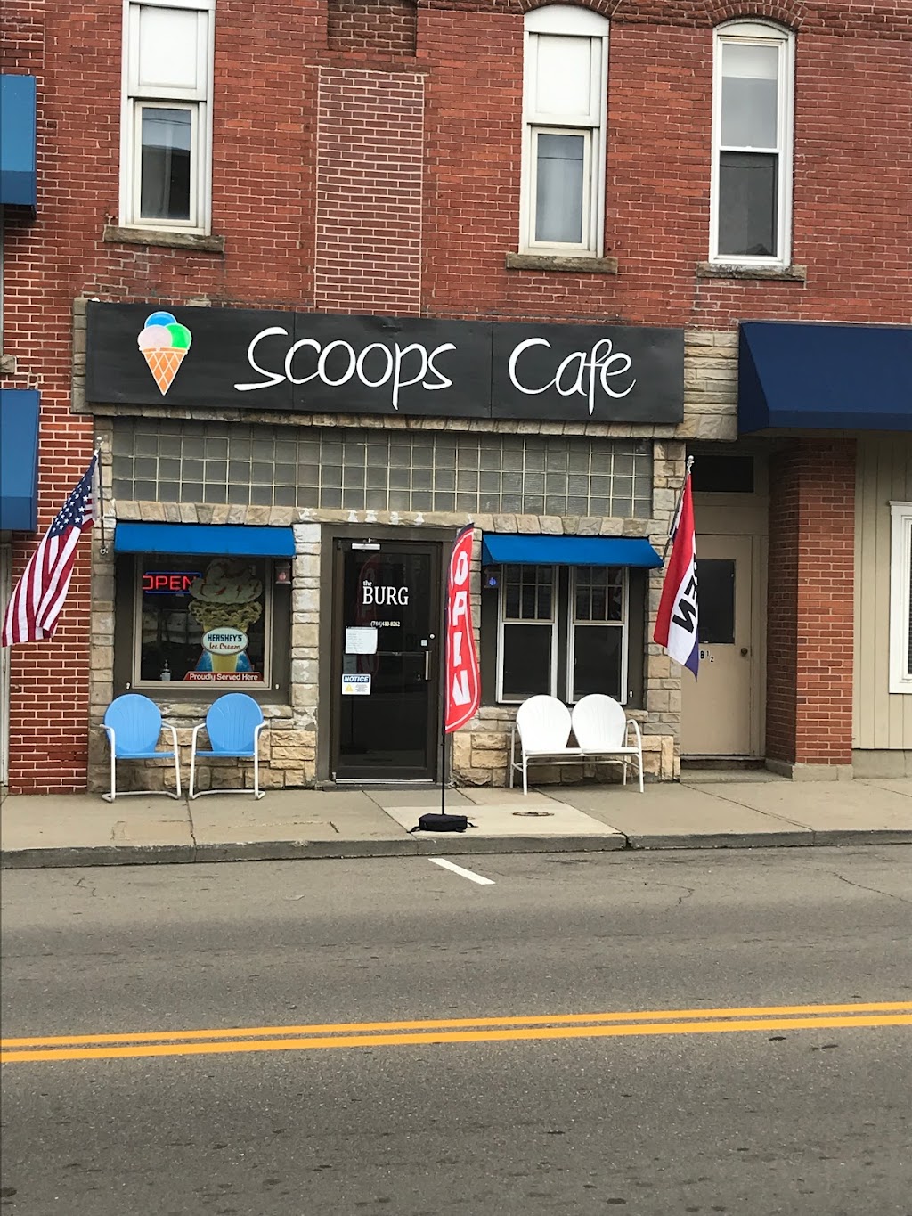 The Burgs Scoops Cafe | 18 W Main St, Centerburg, OH 43011, USA | Phone: (740) 480-8262
