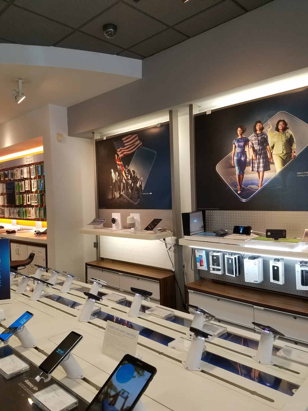 AT&T Store | 3067 Steinway St, Queens, NY 11103 | Phone: (718) 204-1941