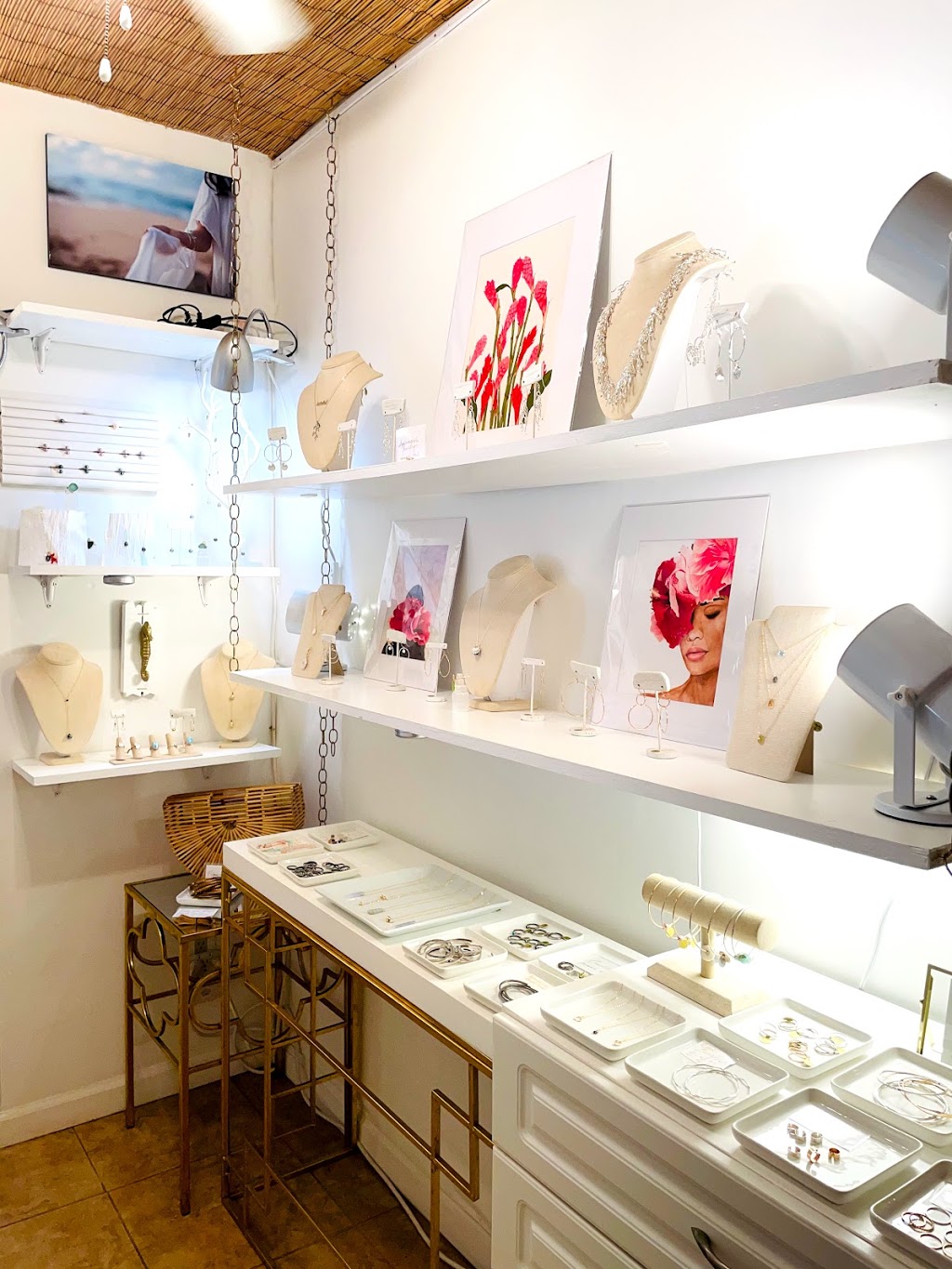 Nola Studio + Boutique | 66-935 Kaukonahua Rd, Waialua, HI 96791 | Phone: (808) 927-8711