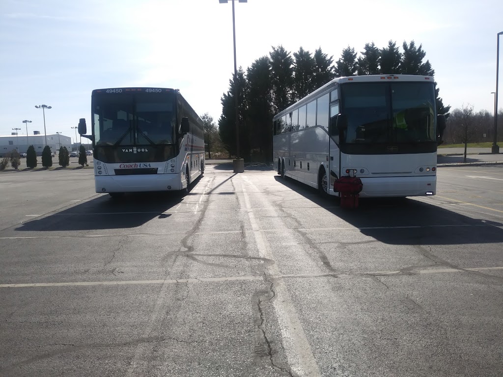 First Class Bus Tours | 4110 Patterson Ave, Winston-Salem, NC 27105, USA | Phone: (336) 682-6551